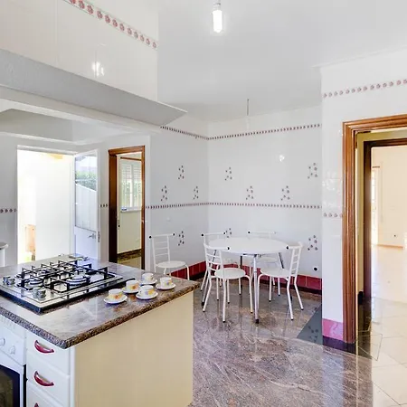 Menir Villa *